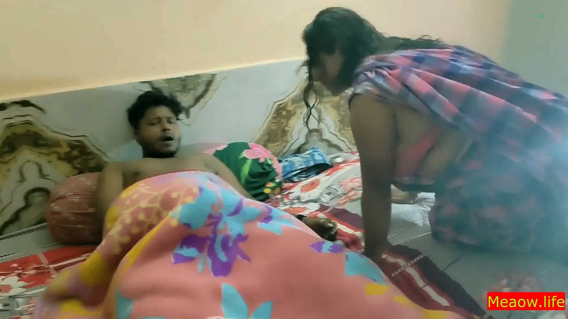 Neighbour Bhabhi Fucked 2024 MeaowLife Hindi Short Film